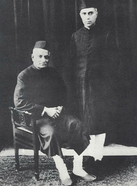 Jawaharlal Nehru and Motilal Nehru in 1929